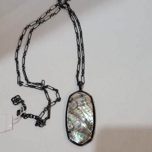 Kendra Scott Custom NUDE AAbalone Iridescent Long Reid Necklace In Gunmetal Wavy - Picture 9 of 11